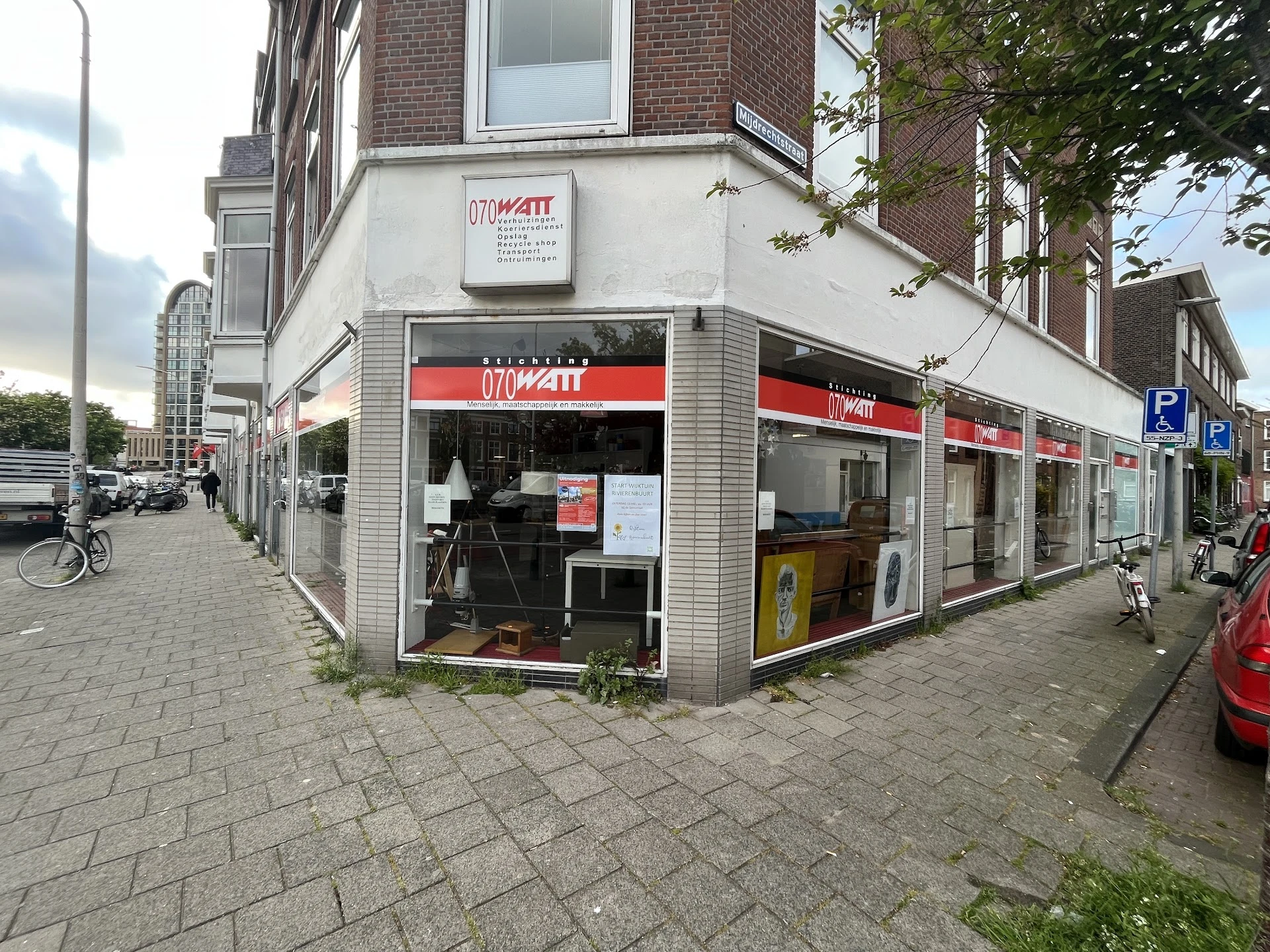 Kringloopwinkel Kringloopwinkel 070watt in Den Haag