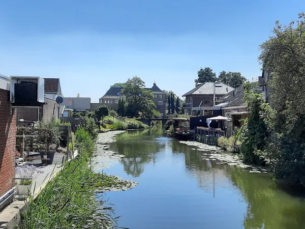 Kringloopwinkel Kringloopwinkel 2-Times in Numansdorp