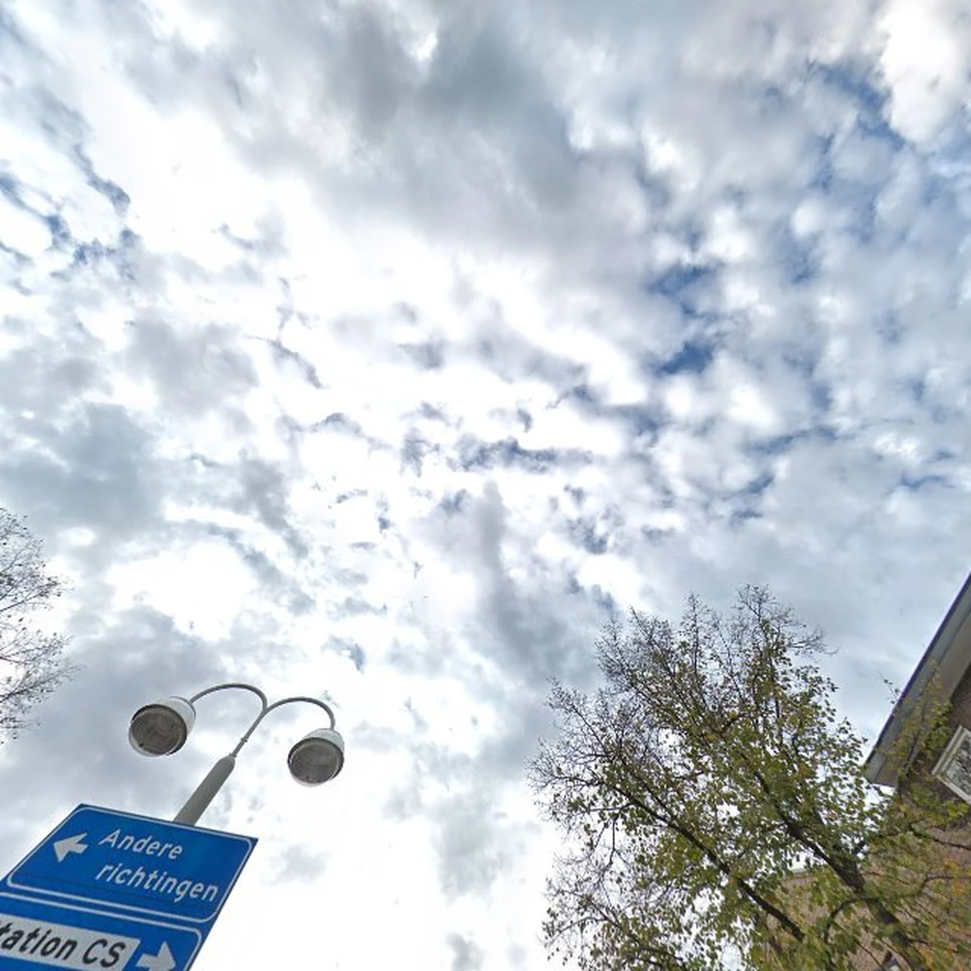 Kringloopwinkel Kringloopwinkel 2e Hands 5 Meilaan in Leiden