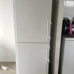 Bezoeker foto van Kringloopwinkel 2e Hands Leiden in Leiden