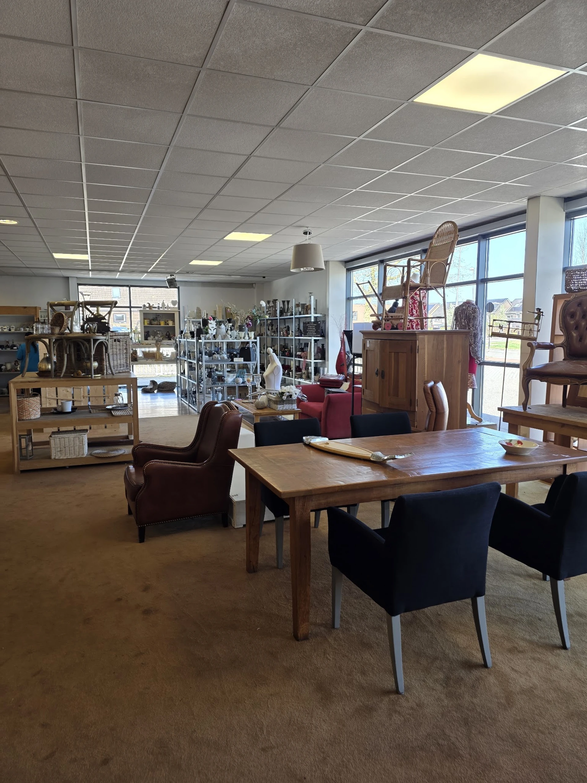 Bezoeker foto van Kringloopwinkel 2Switch Elst in Elst