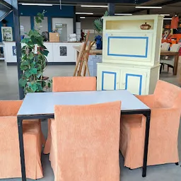 Bezoeker foto van Kringloopwinkel 2Switch Zutphen in Zutphen