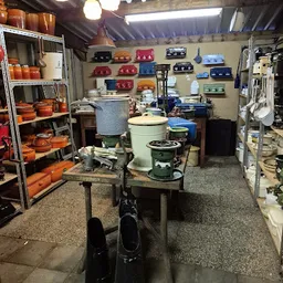 Bezoeker foto van Kringloopwinkel A. de Ruiter Handelsonderneming in Elspeet