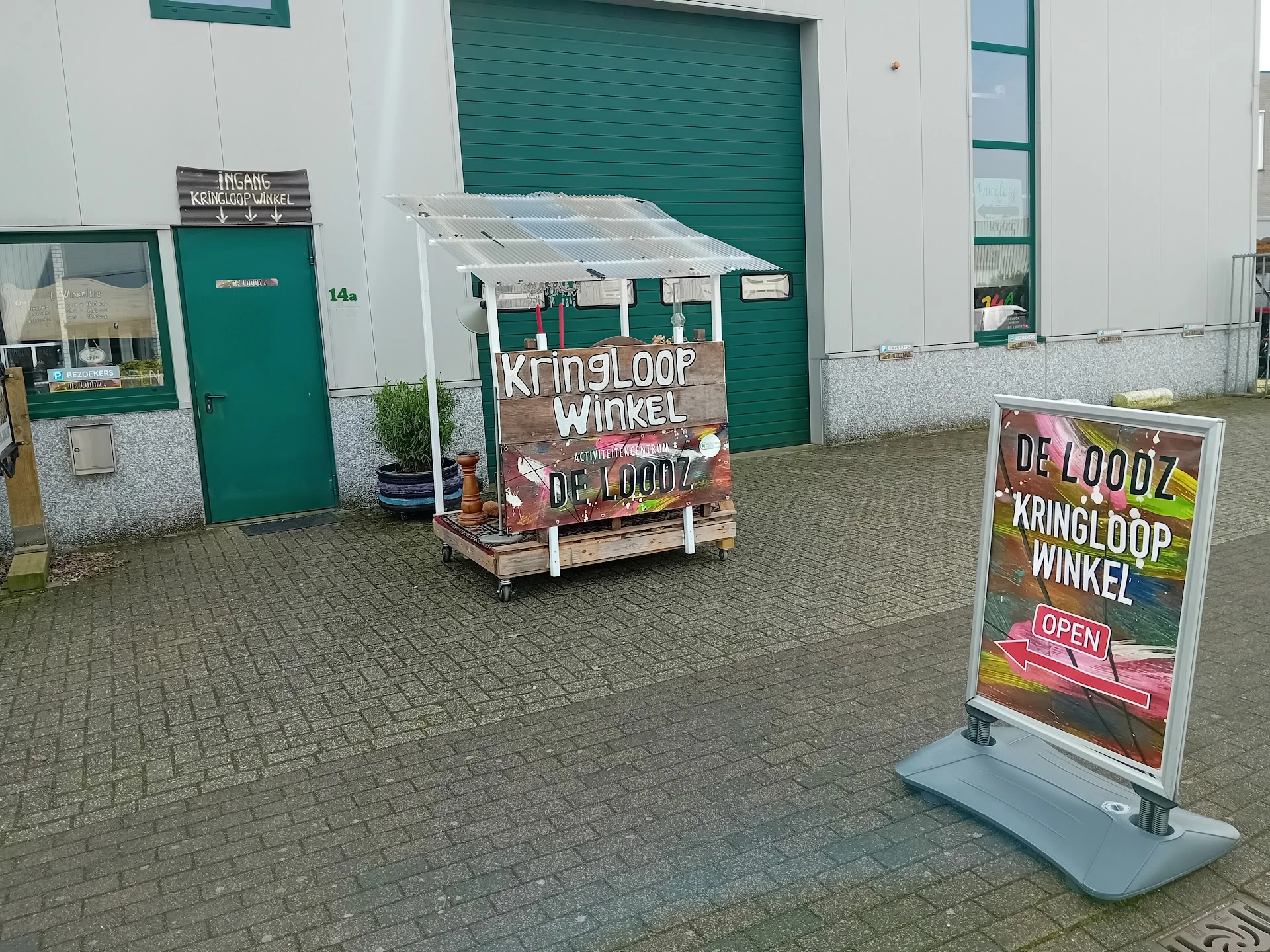 Kringloopwinkel Kringloopwinkel Activiteitencentrum de Loodz in Sint-Oedenrode