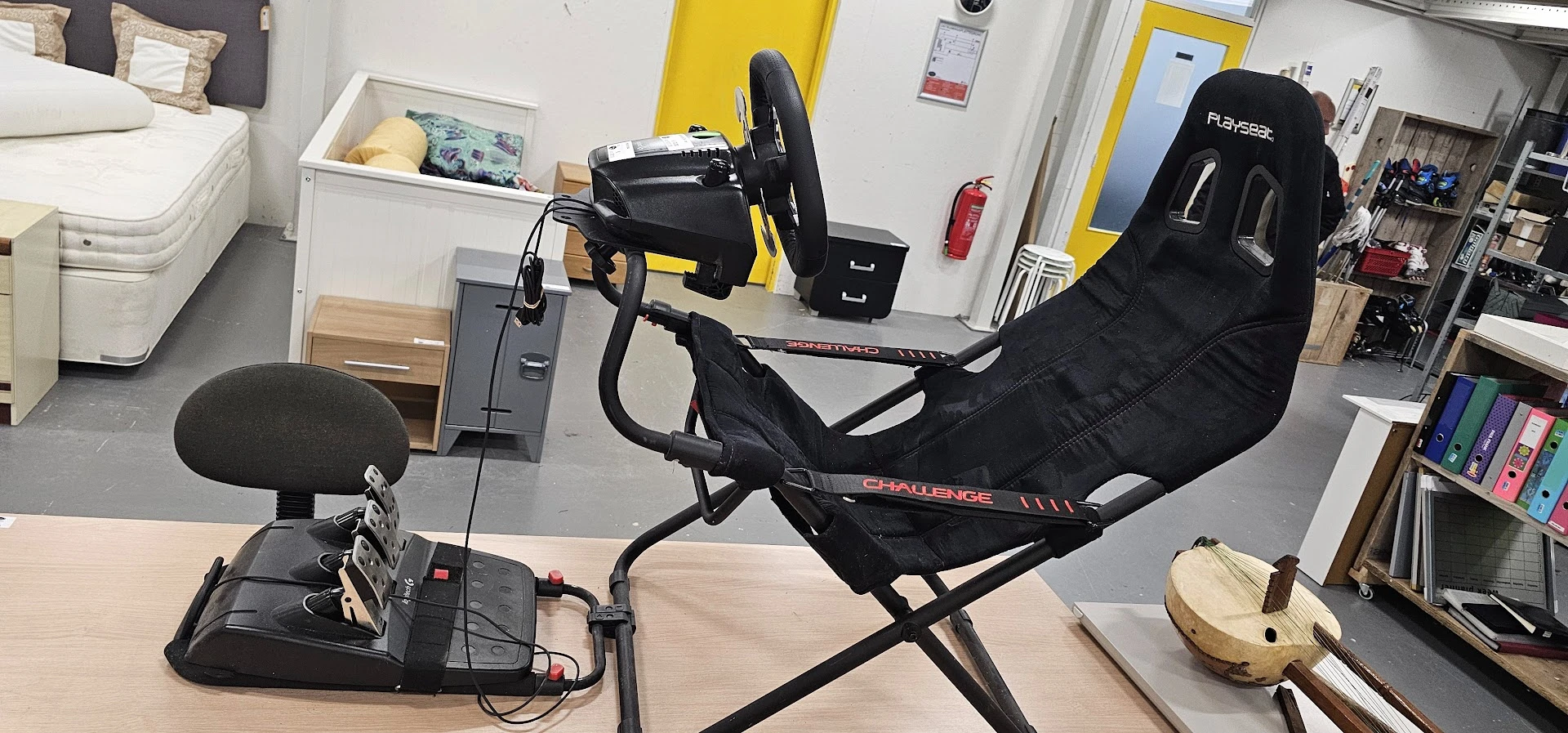 Kringloopwinkel Again and Co in Ridderkerk