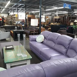 Bezoeker foto van Again & Co. in Rotterdam