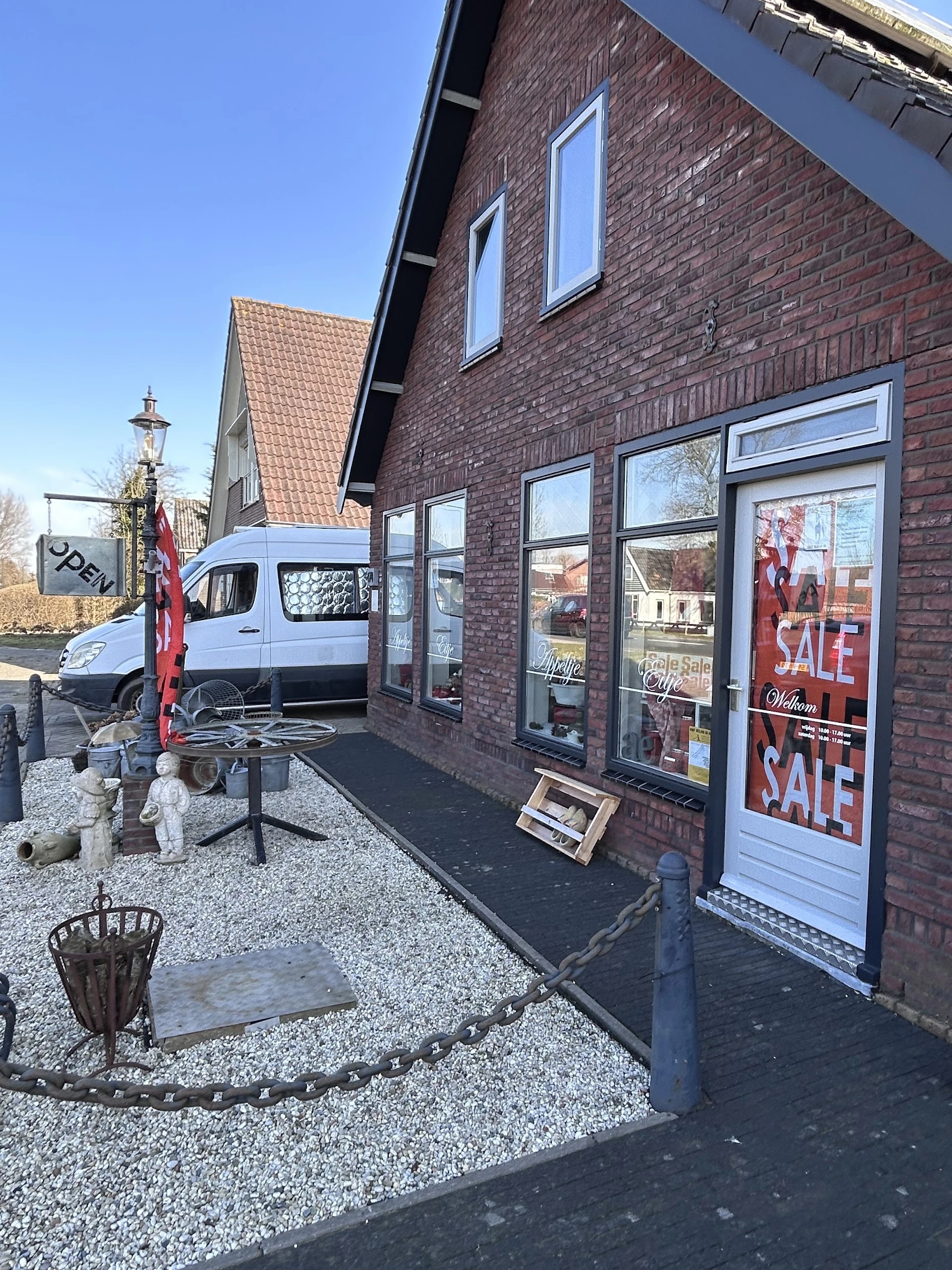 Kringloopwinkel Appeltje Eitje in Heerhugowaard