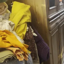 Bezoeker foto van Kringloopwinkel Ari in Amsterdam