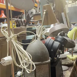 Bezoeker foto van Kringloopwinkel Ari in Amsterdam