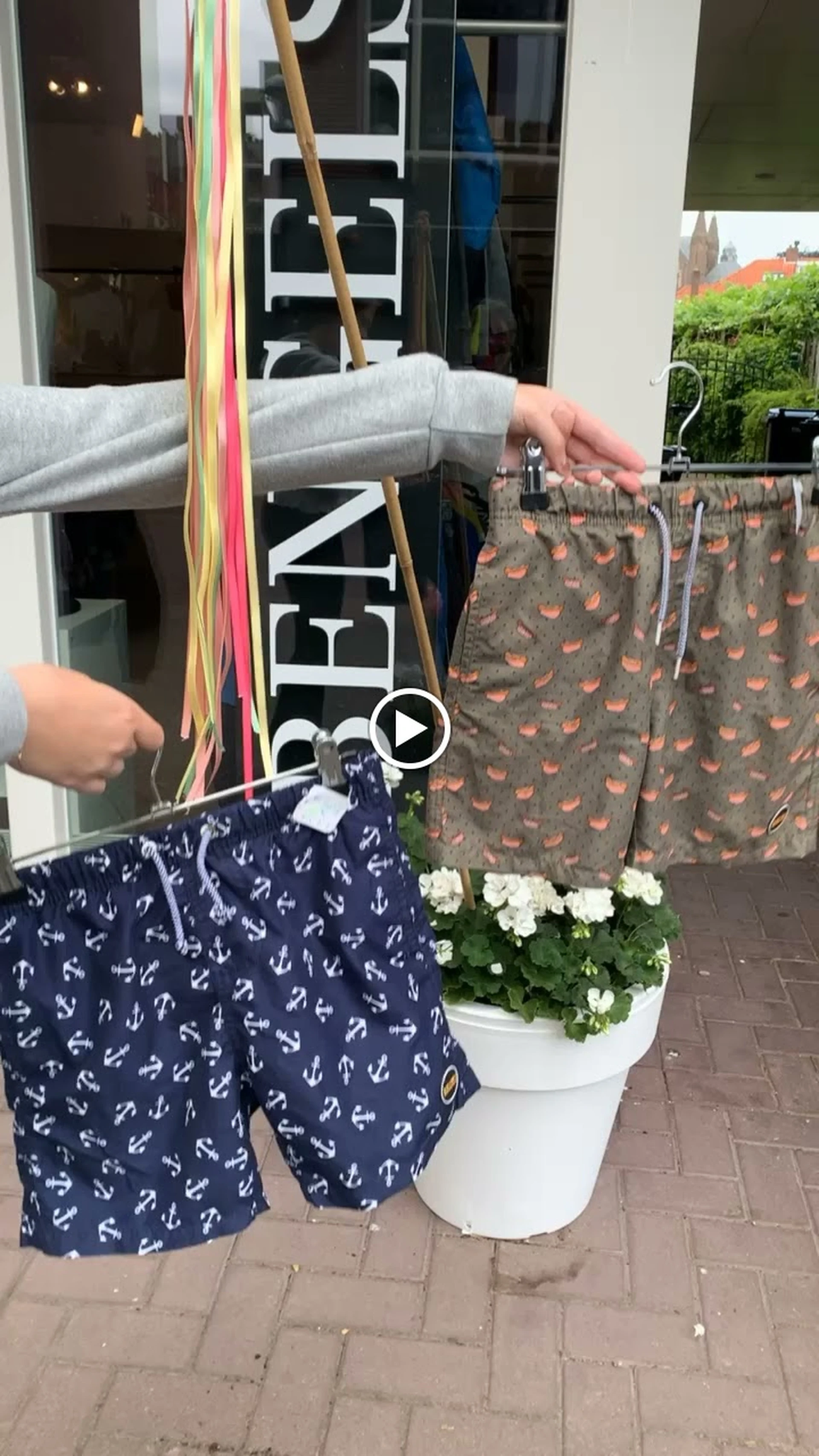 Kringloopwinkel BENGELS 2e hands kinderkleding in Zeist