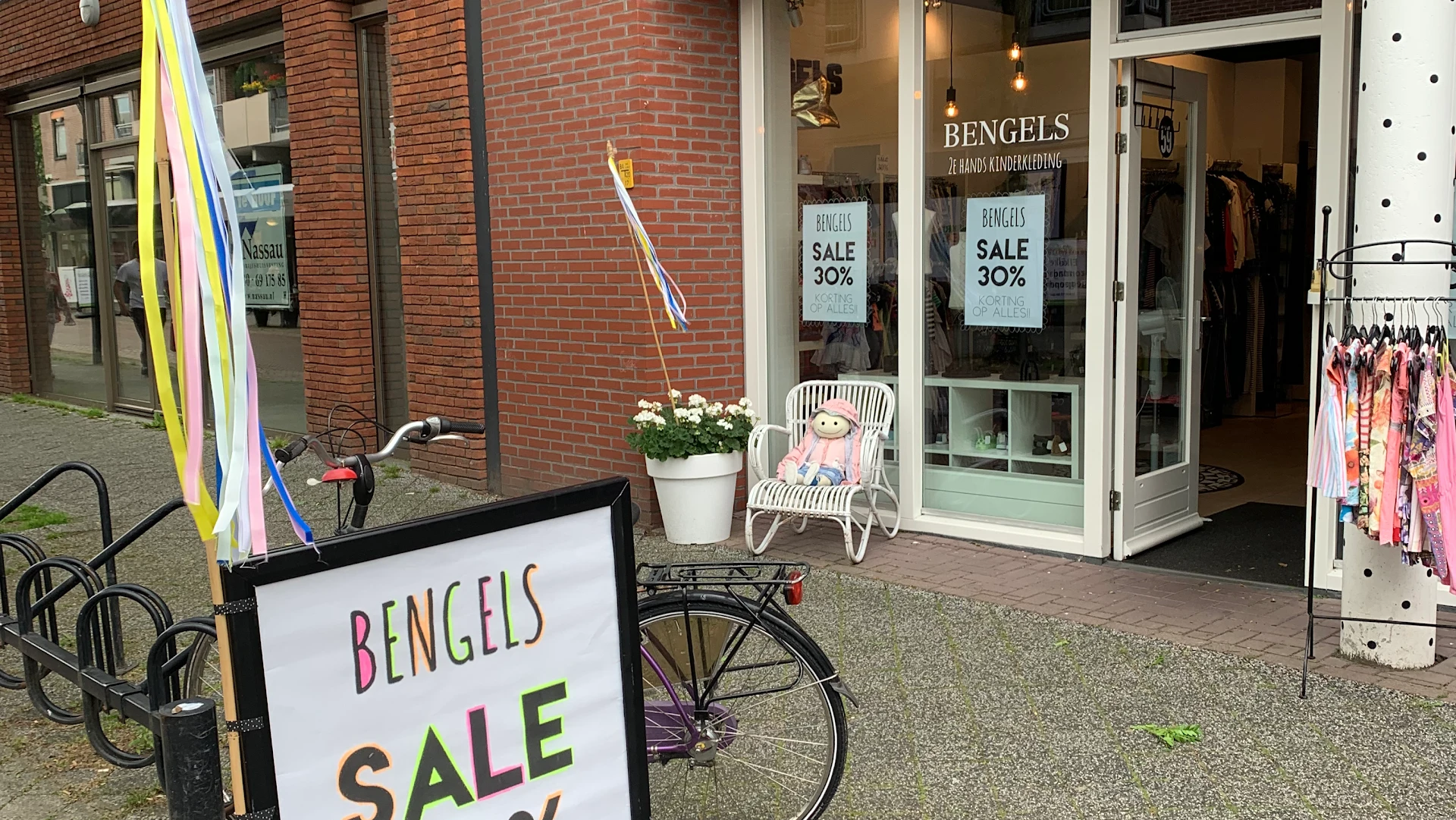 Foto gedeeld door eigenaar van BENGELS 2e hands kinderkleding in Zeist