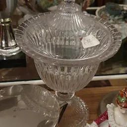 Bezoeker foto van Kringloopwinkel Bennie's Old Things in Leiden