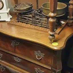 Bezoeker foto van Kringloopwinkel Bennie's Old Things in Leiden