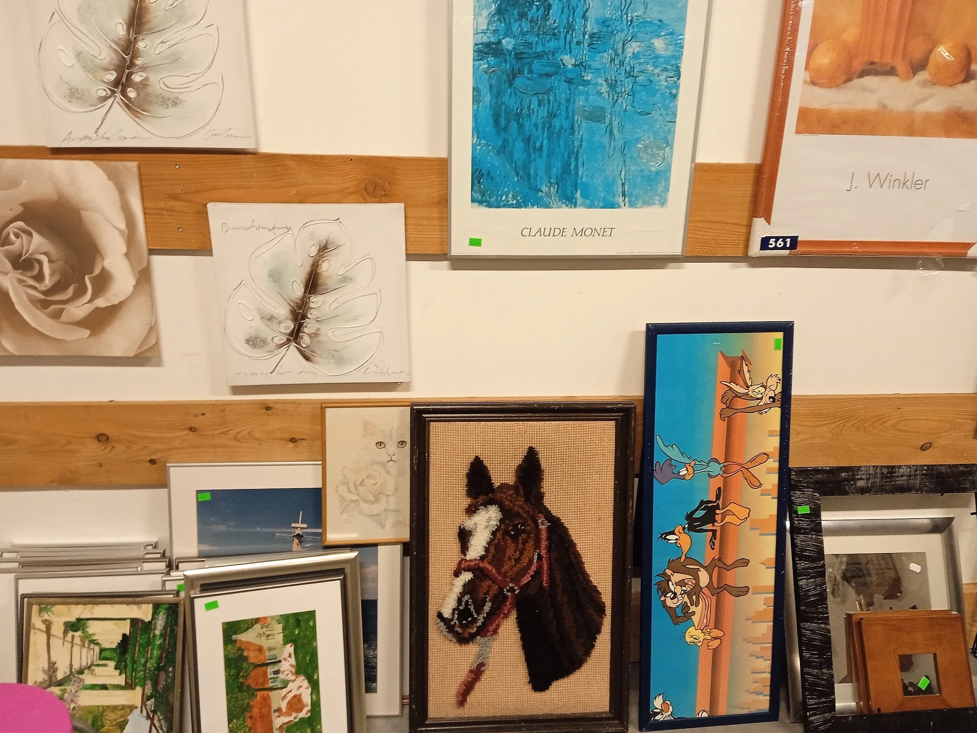 Bezoeker foto van Kringloopwinkel Bij John woonwinkel en secondhandshop in Drouwenermond