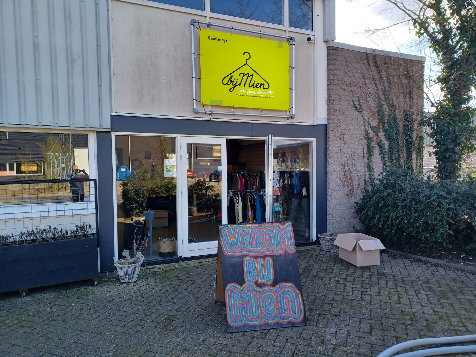 Kringloopwinkel Bij Mien in Zutphen