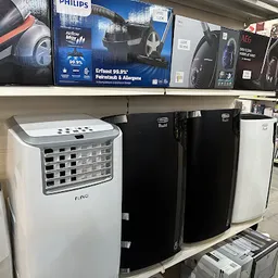 Bezoeker foto van Kringloopwinkel Bijna nieuw in Hoogezand