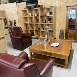 Bezoeker foto van BoedelcentrumXL kringloop plus winkel in Tiel