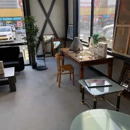 Bezoeker foto van BoedelcentrumXL kringloop plus winkel in Tiel