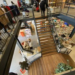 Bezoeker foto van BoedelcentrumXL kringloop plus winkel in Tiel