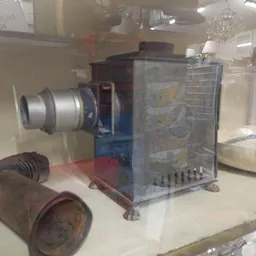 Bezoeker foto van Kringloopwinkel Boedelhuis woningontruiming Leiden. in Leiden