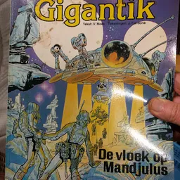 Bezoeker foto van Kringloopwinkel Boedelhuis woningontruiming Leiden. in Leiden