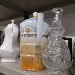 Bezoeker foto van Kringloopwinkel Boedelhuis woningontruiming Leiden. in Leiden