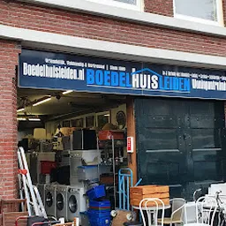 Bezoeker foto van Kringloopwinkel Boedelhuis woningontruiming Leiden. in Leiden