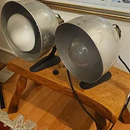 Bezoeker foto van Kringloopwinkel Boedelhuis woningontruiming Leiden. in Leiden