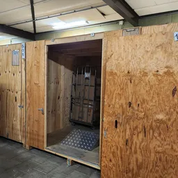 Kringloopwinkel Kringloopwinkel Boedelverkoop Nijverdal (meubelverkoop) in Nijverdal