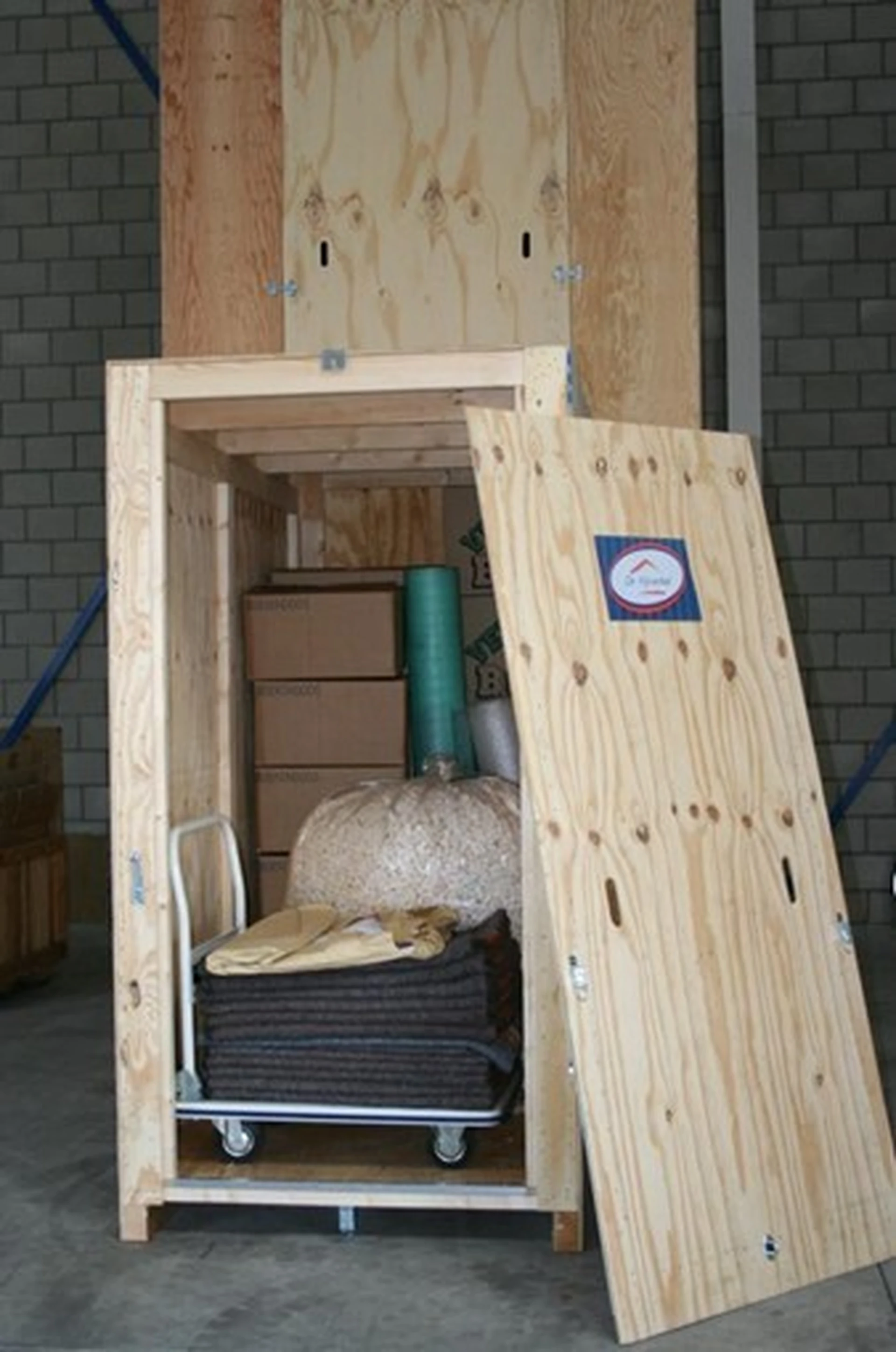 Foto gedeeld door eigenaar van Kringloopwinkel Boedelverkoop Nijverdal (meubelverkoop) in Nijverdal