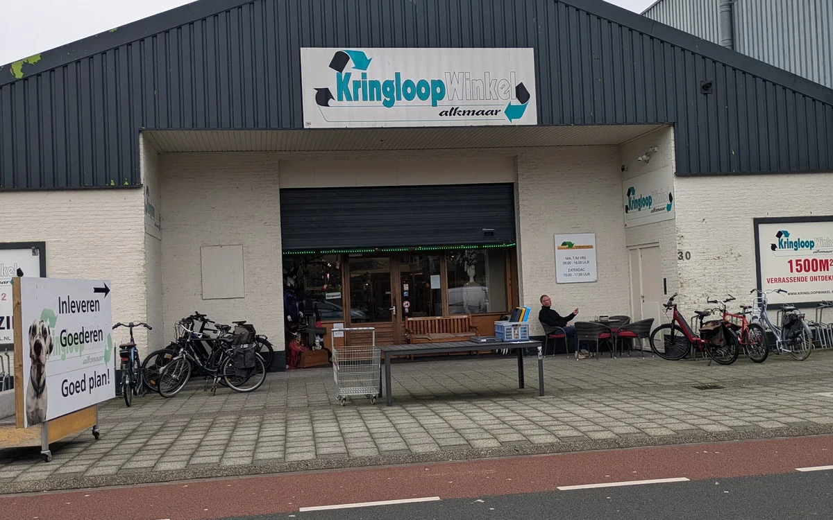 Kringloopwinkel Kringloopwinkel Bric & Brac Rommelmarkt in Stompetoren