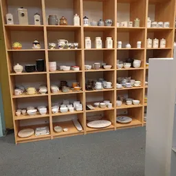 Bezoeker foto van Kringloopwinkel Bric & Brac Rommelmarkt in Stompetoren