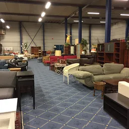 Bezoeker foto van Kringloopwinkel Bric & Brac Rommelmarkt in Stompetoren