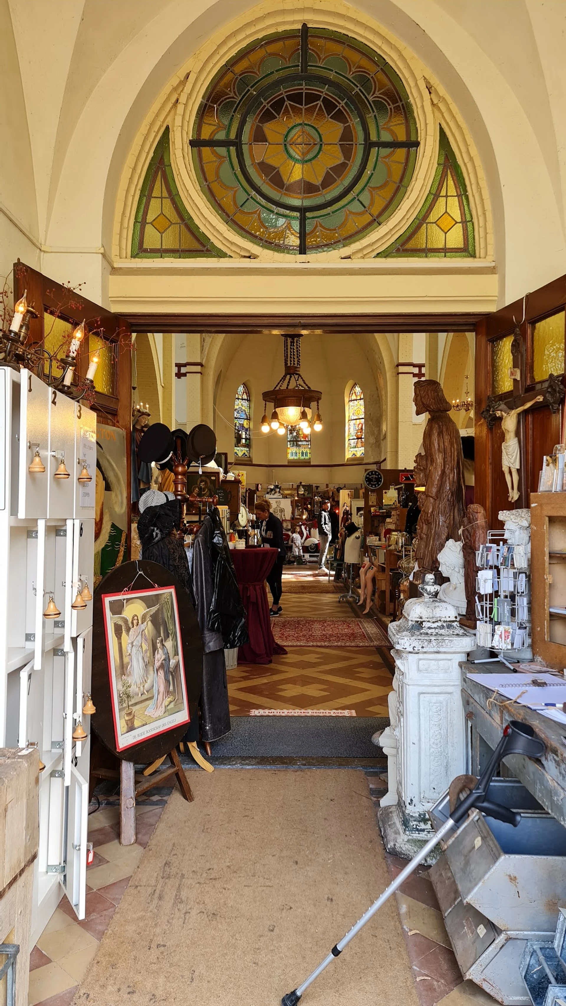 Bezoeker foto van Kringloopwinkel Brocante bij de kerk in Moergestel