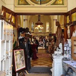 Bezoeker foto van Kringloopwinkel Brocante bij de kerk in Moergestel