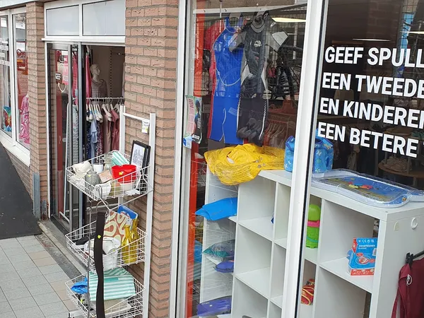 Kringloopwinkel Kringloopwinkel Brocanterie Sentimental Me in Barendrecht