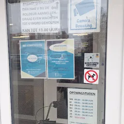 Bezoeker foto van Kringloopwinkel Buurthuuske in Klazienaveen