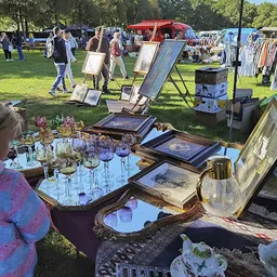 Bezoeker foto van Kringloopwinkel Carbootsale Horst in Horst