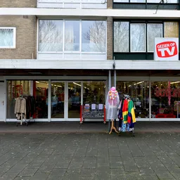 Kringloopwinkel Carolina's Outlet/Kringloop in Breda