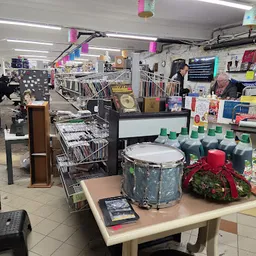 Bezoeker foto van Kringloopwinkel Carré in Maastricht