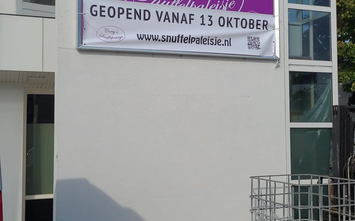 Kringloopwinkel Corry's Snuffelpaleisje in Sprang-Capelle