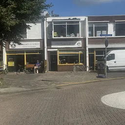 Bezoeker foto van D'rommels Goed - tweedehands, vintage, antiek, curiosa in Den Helder