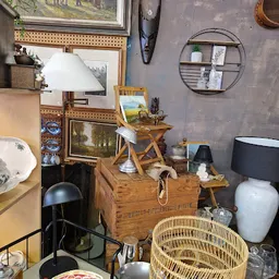 Bezoeker foto van D'rommels Goed - tweedehands, vintage, antiek, curiosa in Den Helder