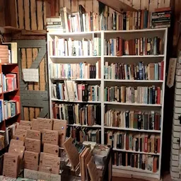Bezoeker foto van Kringloopwinkel De Boekenboer in Formerum