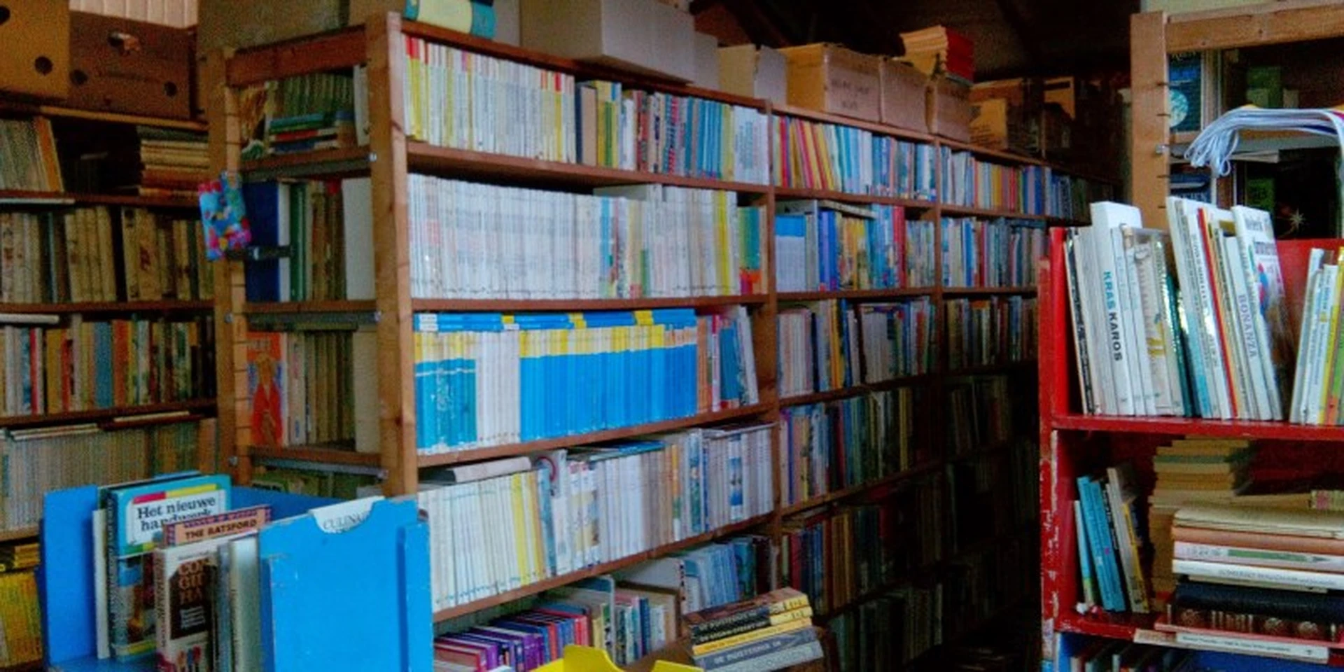 Kringloopwinkel De Boekenwurm in Wolphaartsdijk