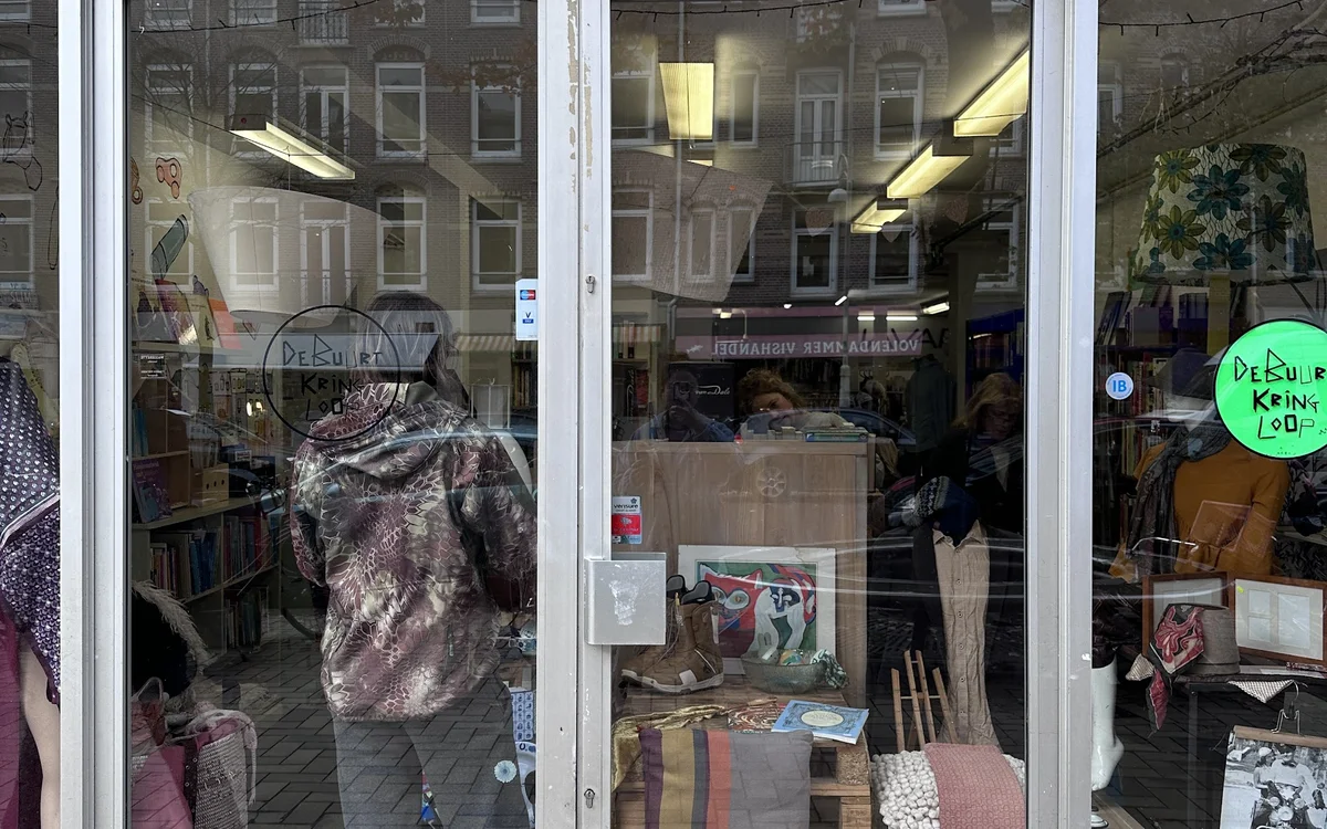 Kringloopwinkel De Buurtkringloop in Amsterdam