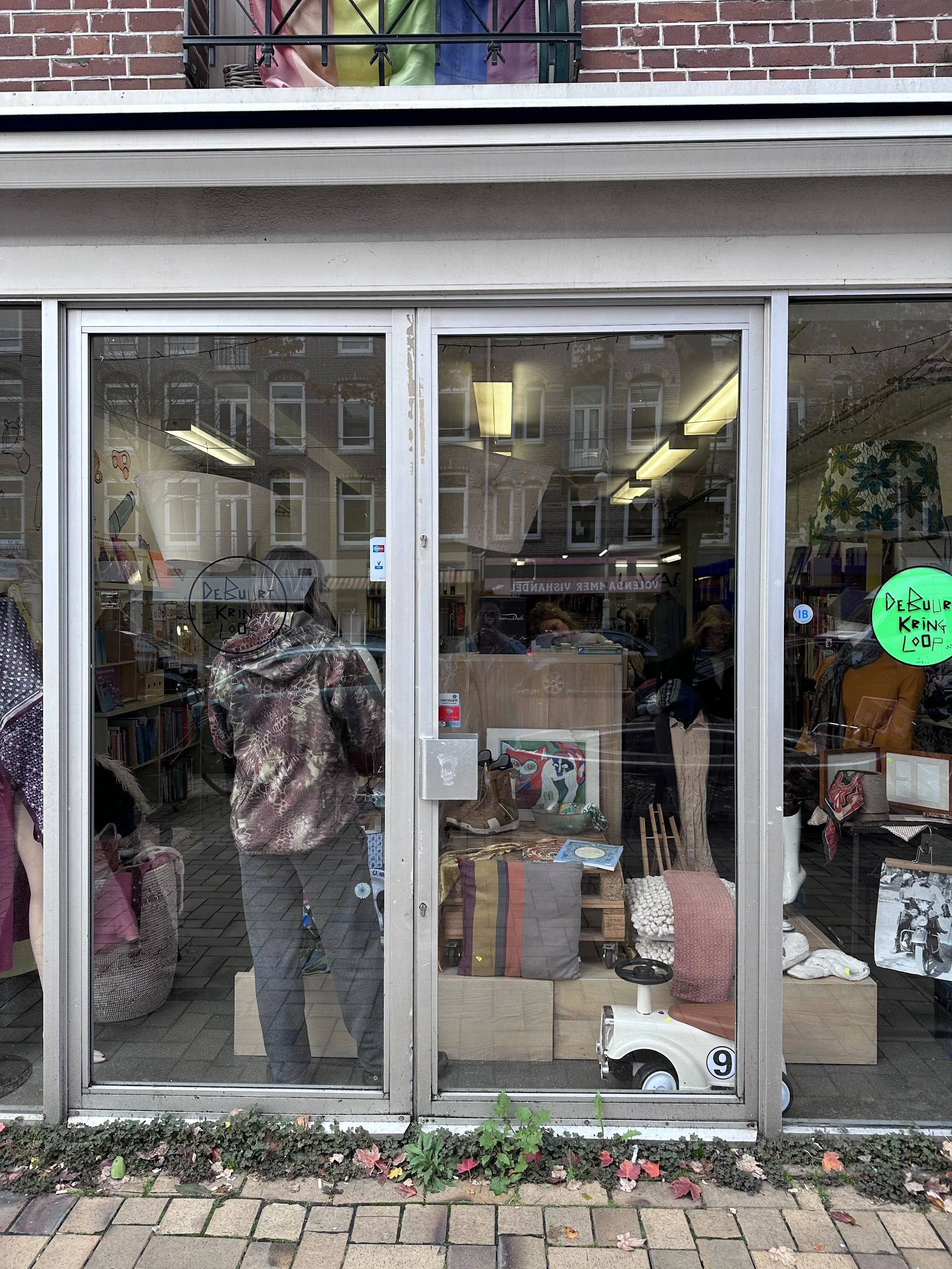 Kringloopwinkel De Buurtkringloop in Amsterdam