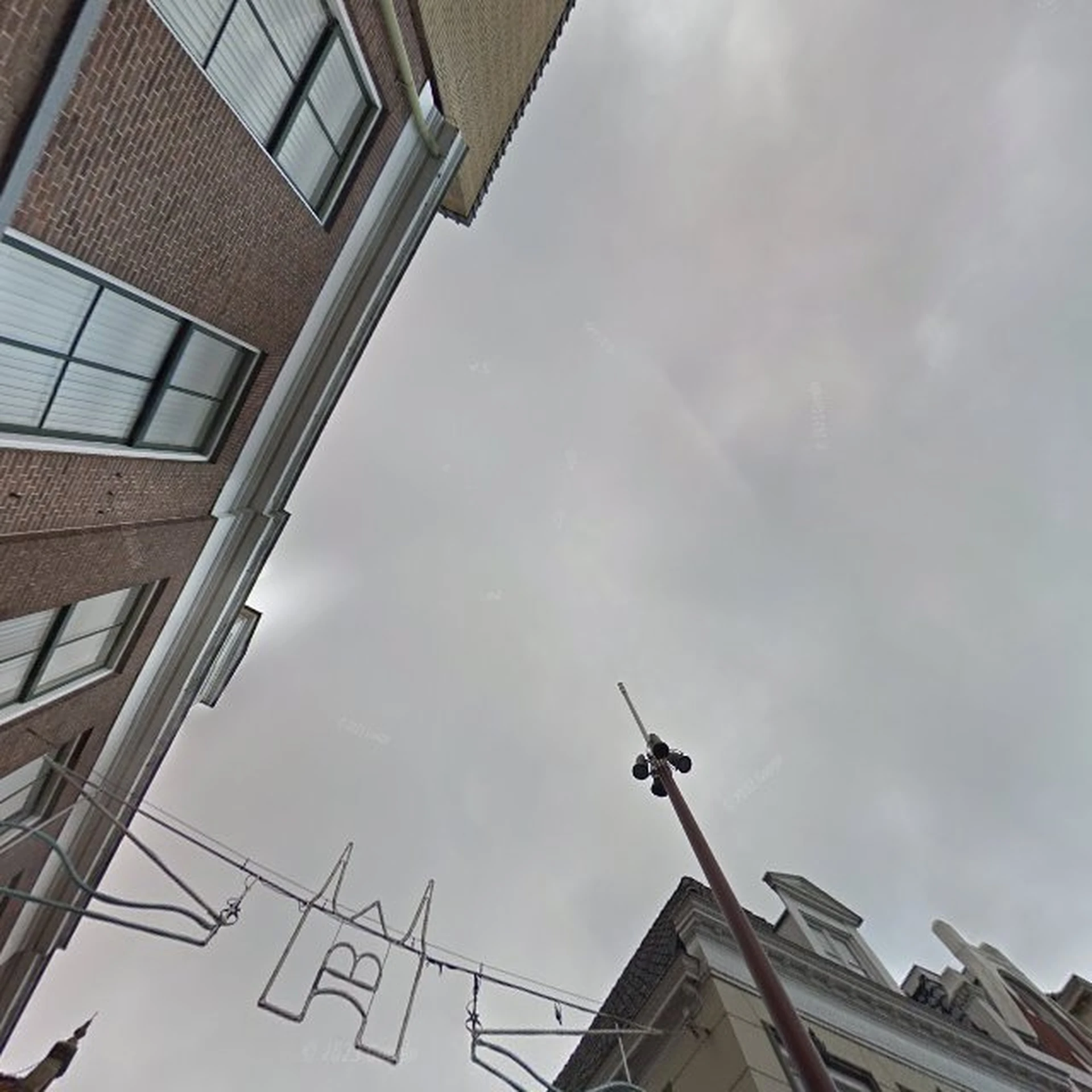 Kringloopwinkel Kringloopwinkel De Diva Sneek. Preloved designer clothing. in Sneek