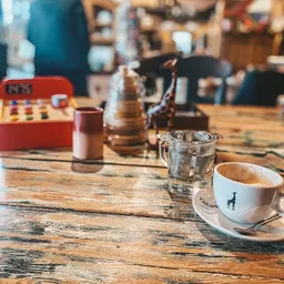 Bezoeker foto van Kringloopwinkel De Doorsluizer in Maassluis