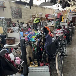 Bezoeker foto van De Flinstones Kringloopwinkel in Delft